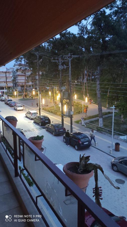Sam Apartman Nea Kallikrateia Kültér fotó